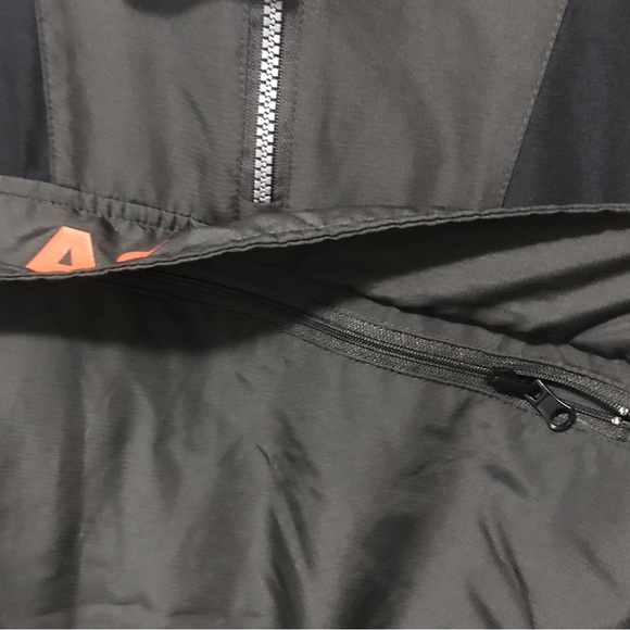 NEW Astros pullover - Picture 6 of 6